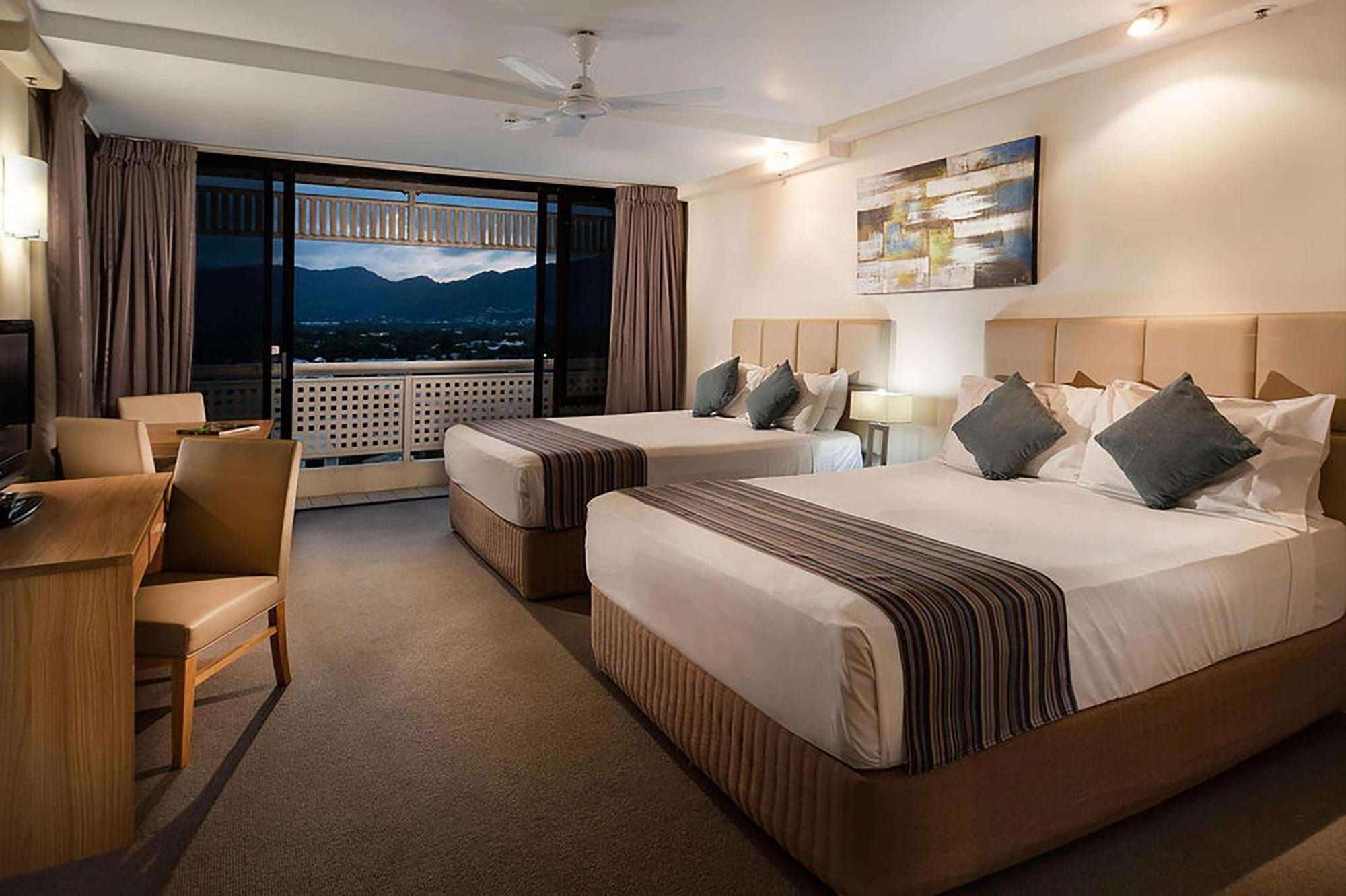 Rydges Esplanade Resort Cairns Dış mekan fotoğraf