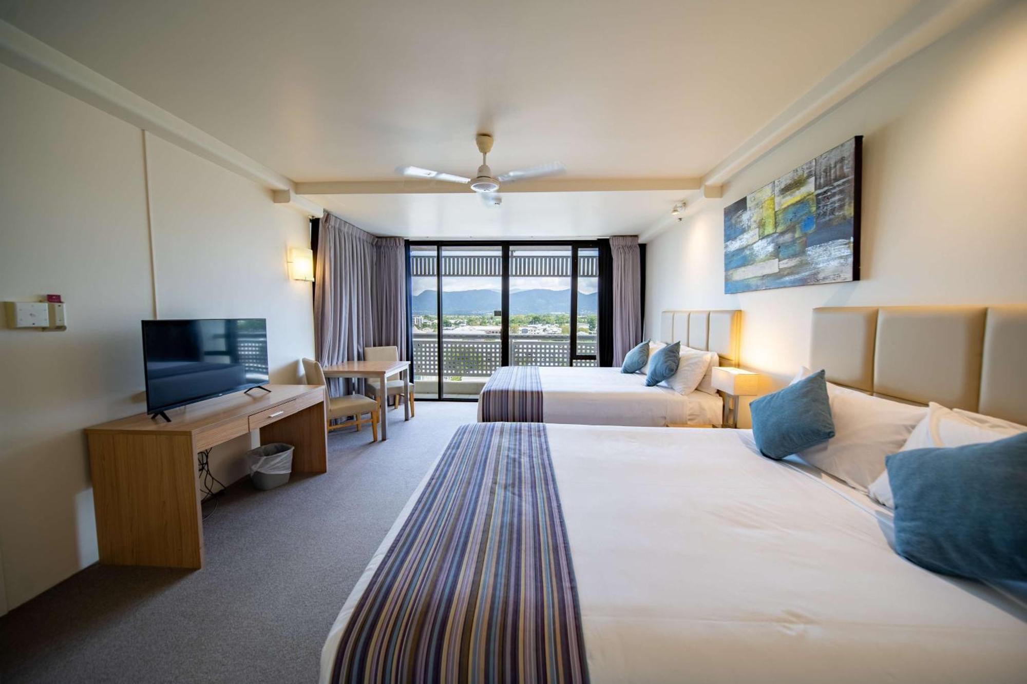 Rydges Esplanade Resort Cairns Dış mekan fotoğraf